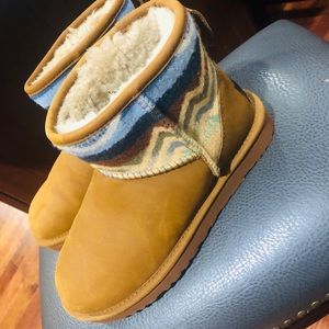 Pendleton Mini Ugg boots